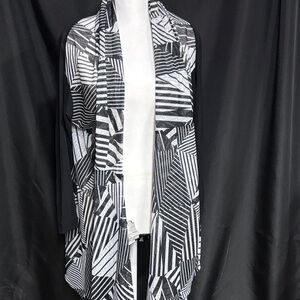 Shana Apparel Monochrome Geometric Women's Cardigan